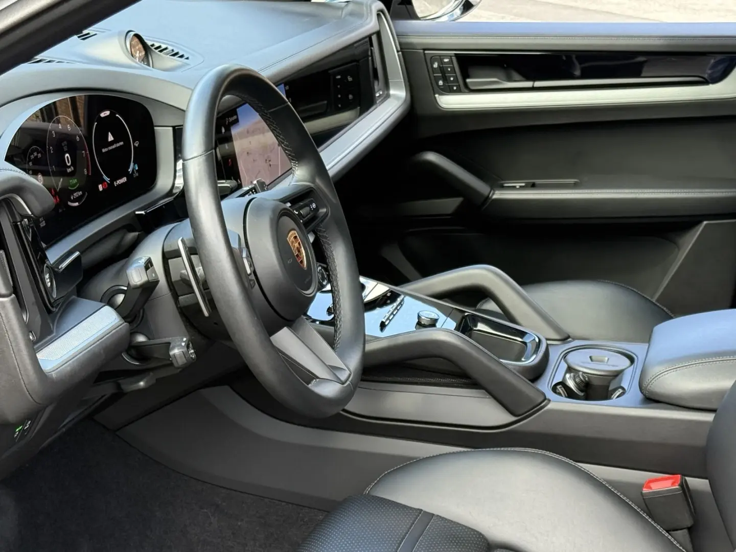 Cayenne  E-Hybrid Coupe SPORTDESIGN-ABGAS*22 TUR