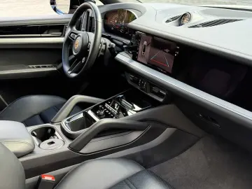 Cayenne  E-Hybrid Coupe SPORTDESIGN-ABGAS*22 TUR
