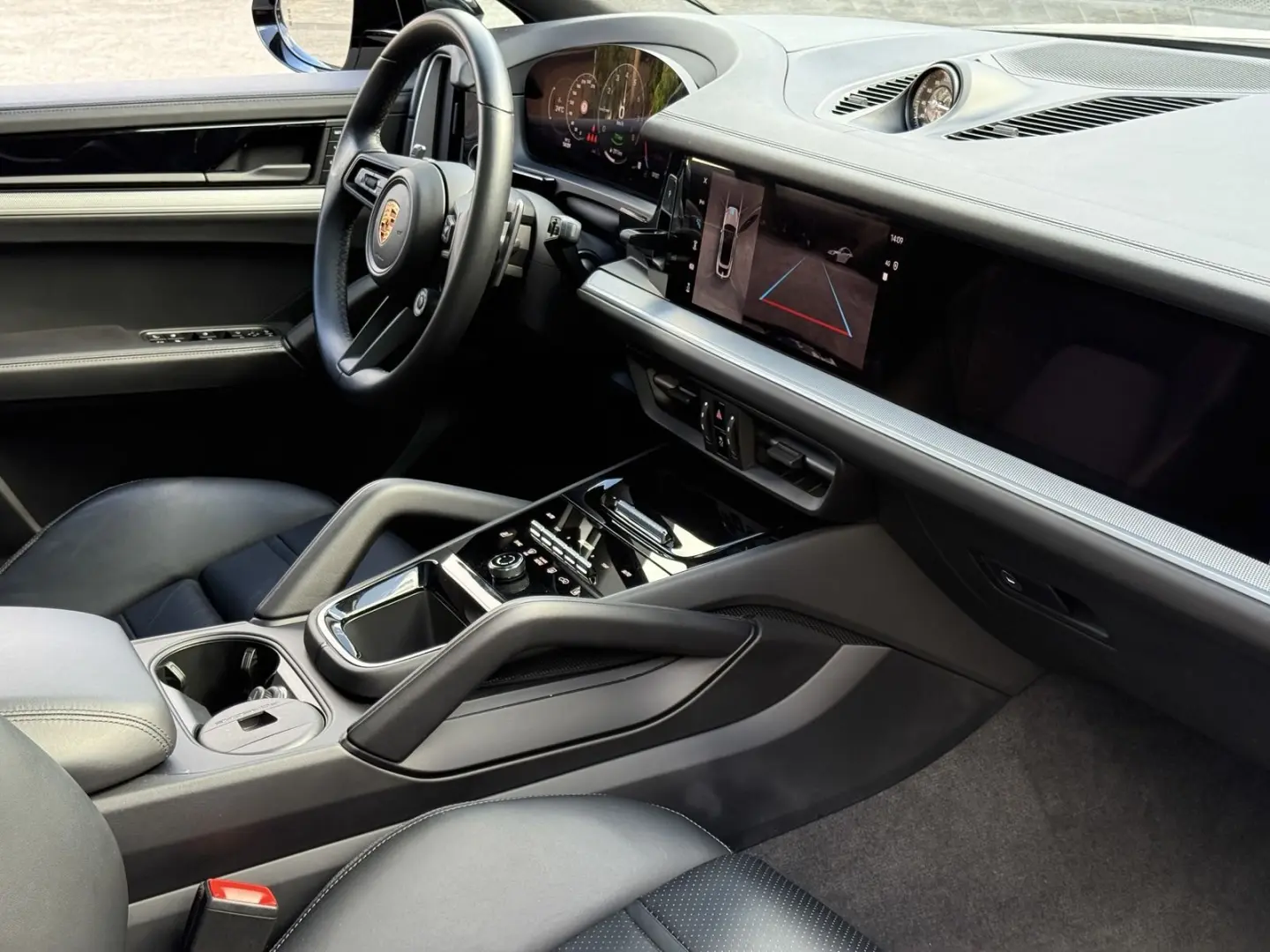 Cayenne  E-Hybrid Coupe SPORTDESIGN-ABGAS*22 TUR