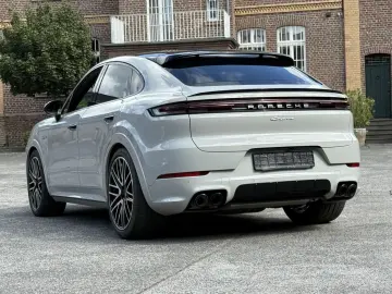 Cayenne  E-Hybrid Coupe SPORTDESIGN-ABGAS*22 TUR