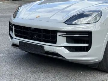 Cayenne  E-Hybrid Coupe SPORTDESIGN-ABGAS*22 TUR