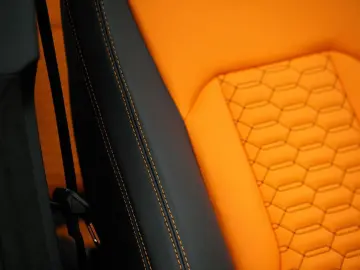 Urus Lage KM-stand I BTW auto