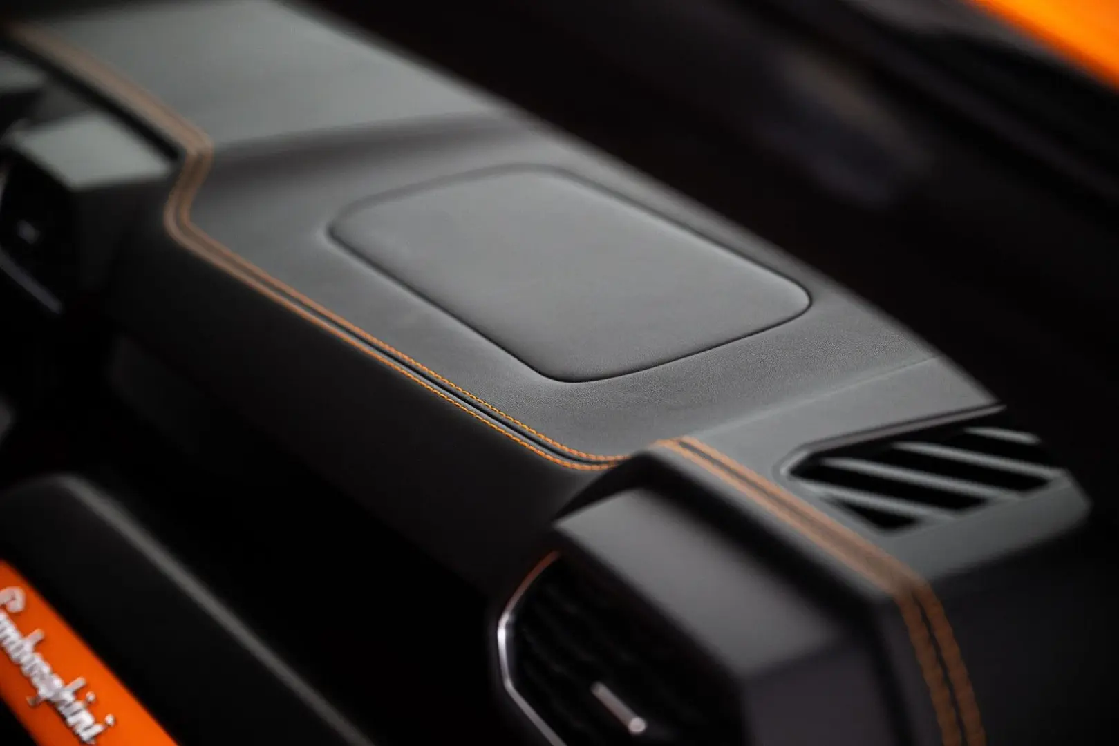 Urus Lage KM-stand I BTW auto