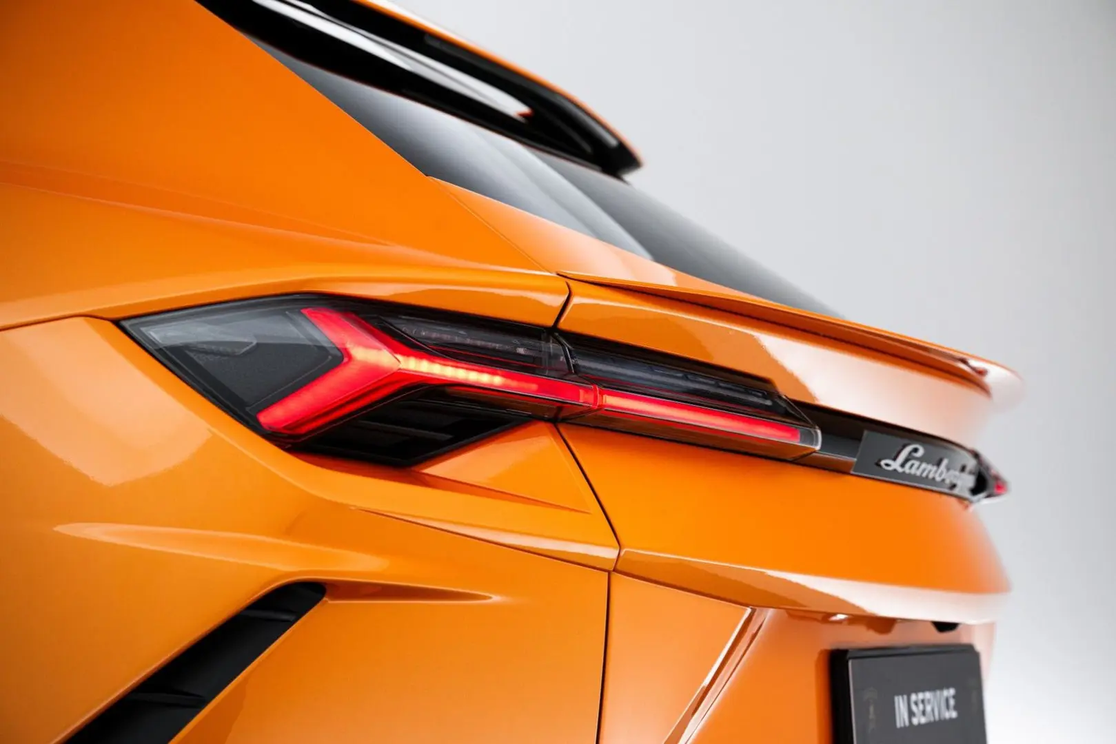 Urus Lage KM-stand I BTW auto
