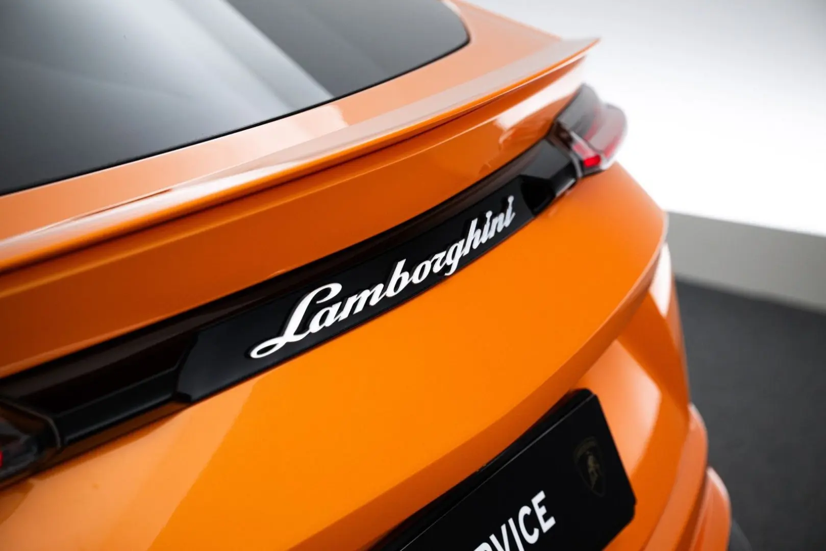 Urus Lage KM-stand I BTW auto