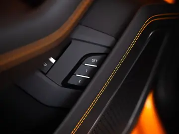 Urus Lage KM-stand I BTW auto