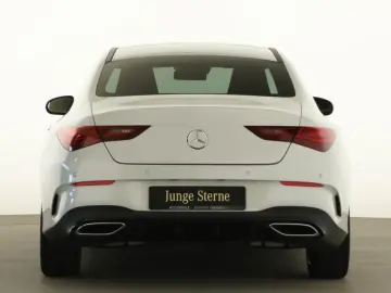 CLA 200 d Coupé AMG PREMIUM+NIGHT+PANO+KEYL+LED+