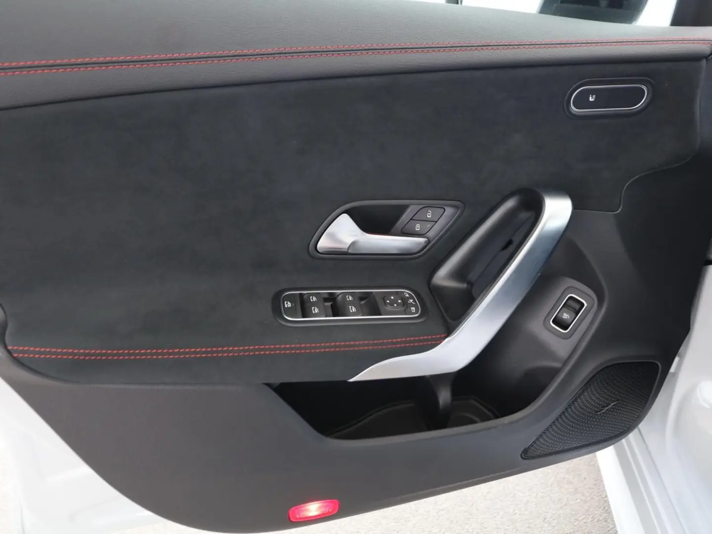 CLA 200 d Coupé AMG PREMIUM+NIGHT+PANO+KEYL+LED+