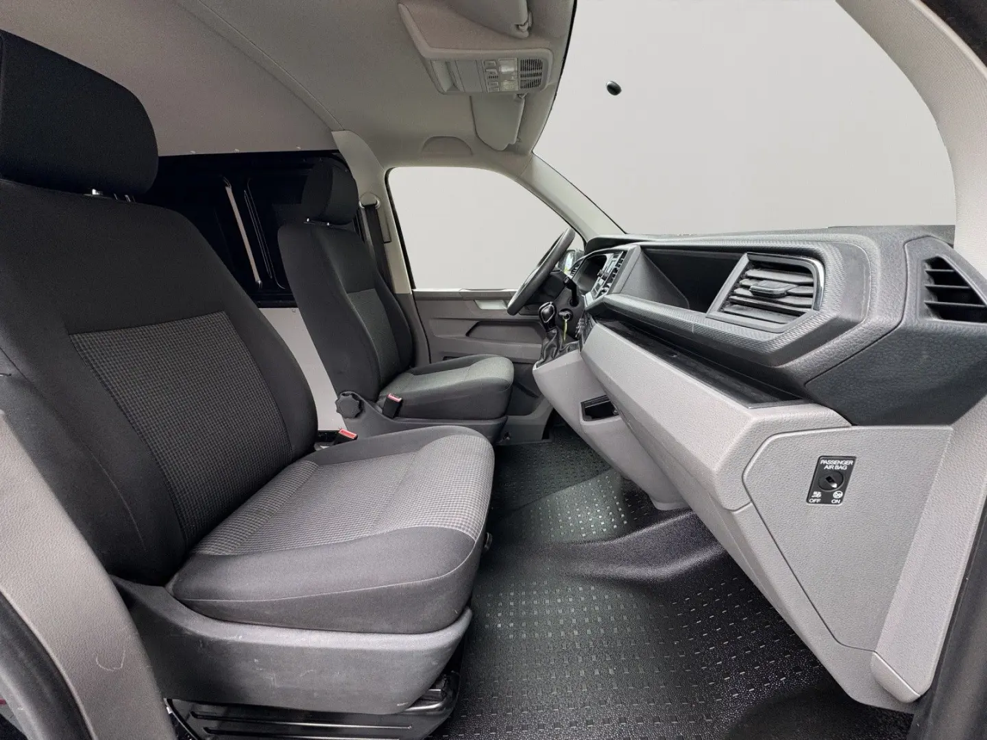 T6.1 Transporter Kasten e ABT elektro lang KLIMA