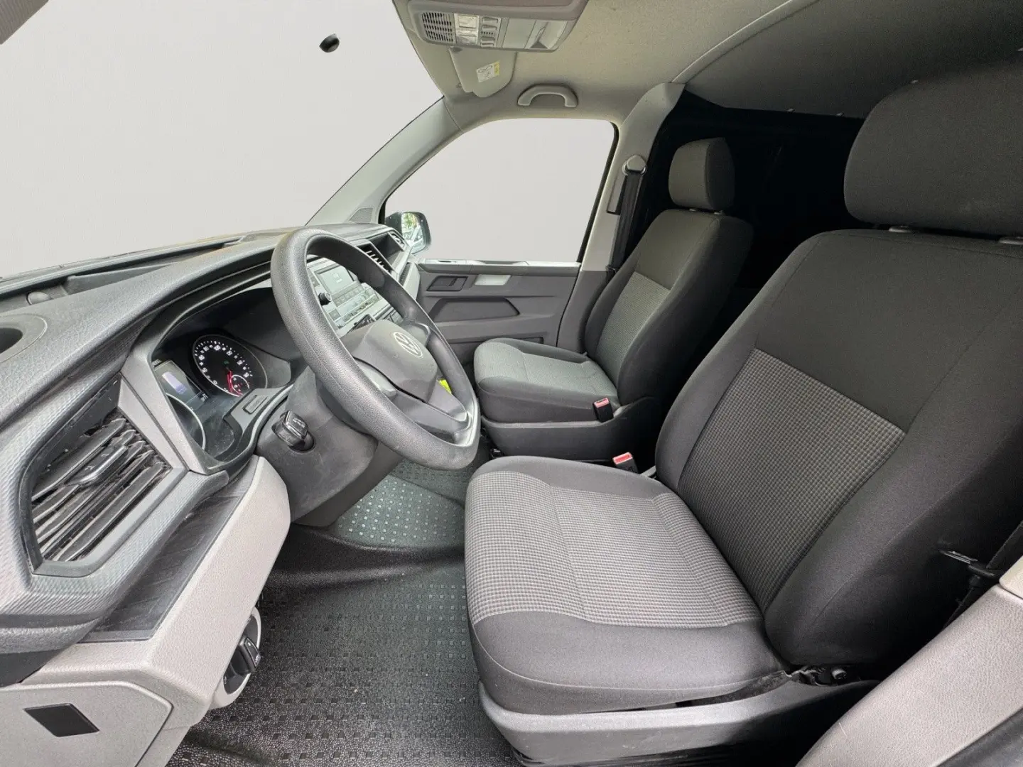 T6.1 Transporter Kasten e ABT elektro lang KLIMA