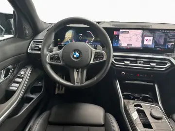 M340i xDrive M Sport Pro HK PA+ Temp MEM GSD 19