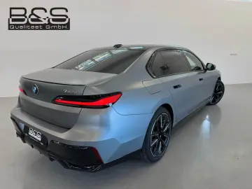 BMW 740 d xDrive M Sport ACC,HUD,SKYL