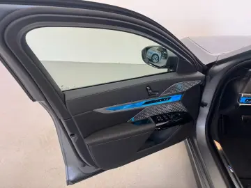 BMW 740 d xDrive M Sport ACC,HUD,SKYL