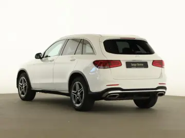GLC 200 4M AMG+AHK+PANO+DISTR+360°+MEMORY+LED+FL