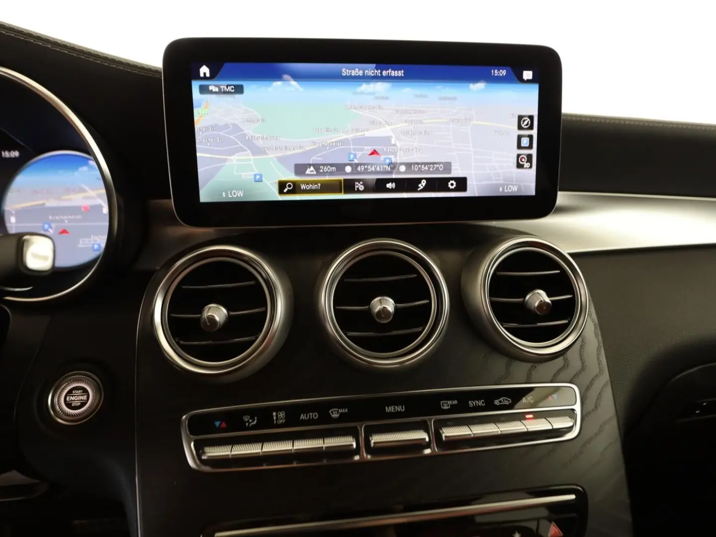 GLC 200 4M AMG+AHK+PANO+DISTR+360°+MEMORY+LED+FL
