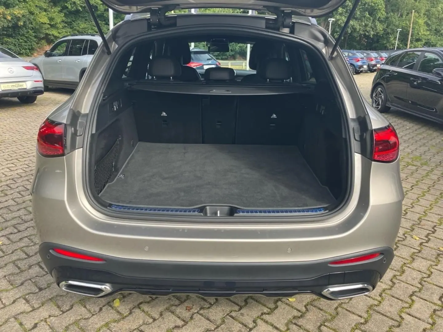 GLC 200 4M AMG AHK Night Memory 360° DigitalLigh