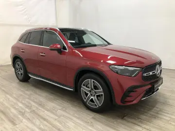 GLC 200 4M AMG Pano*AHK*Trittbretter*Lenkradheiz