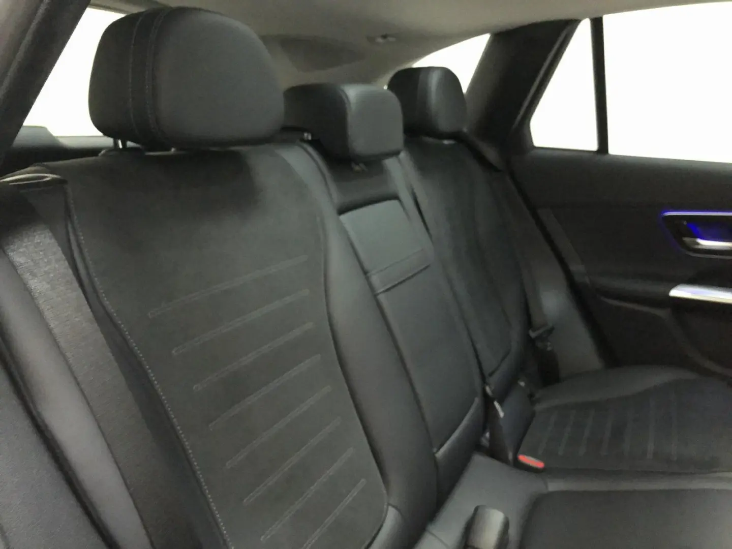 GLC 200 4M AMG Pano*AHK*Trittbretter*Lenkradheiz