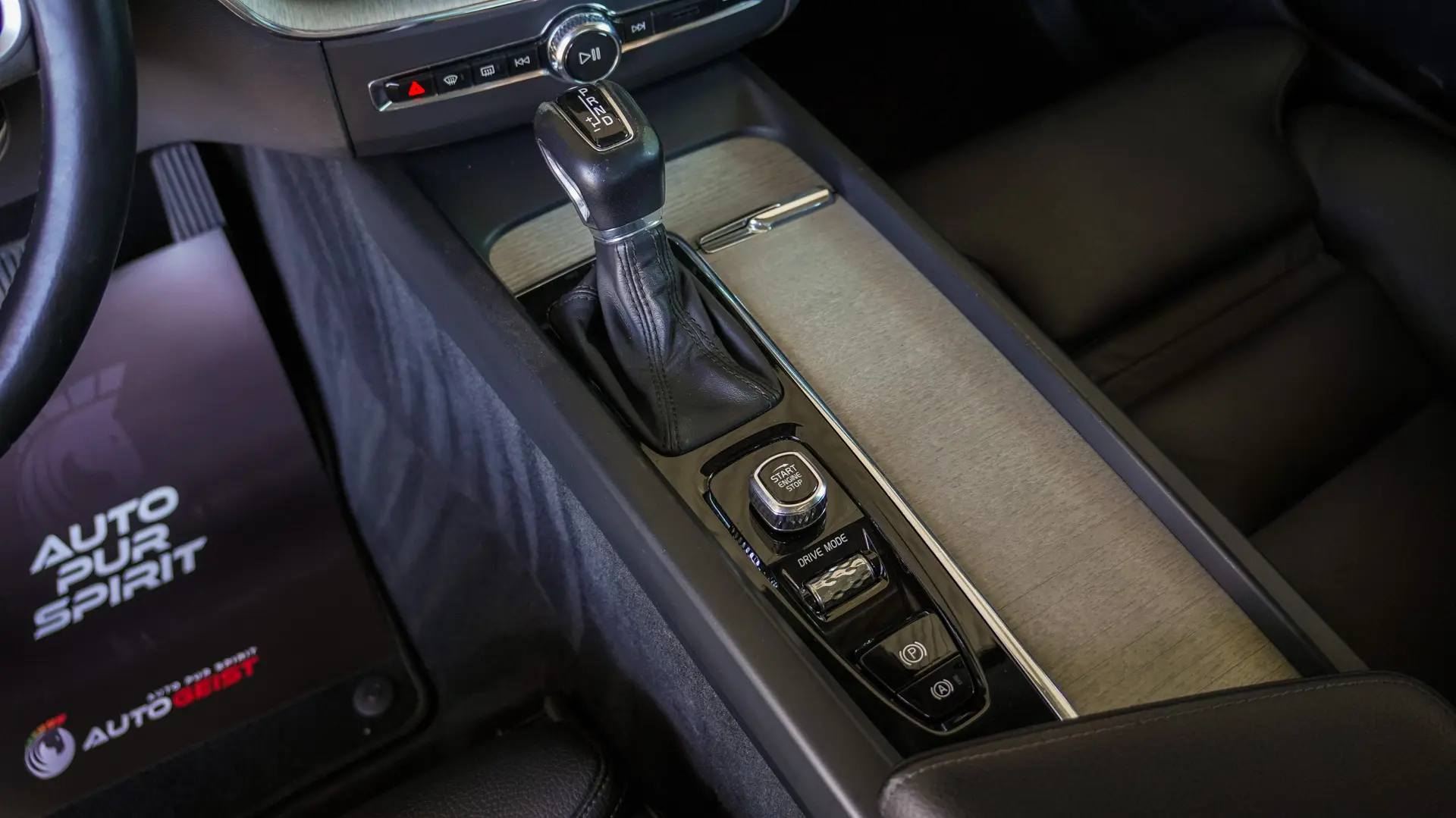VOLVO XC60 D4 Inscription