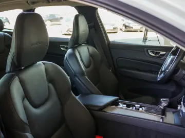 VOLVO XC60 D4 Inscription