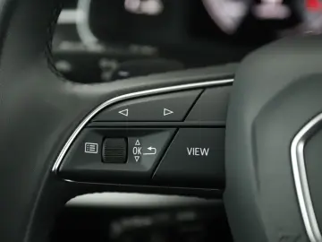 Q8 45 TDI TIPT*QUA*LED*RFK*AHK*LUFT*NAVI*ACC*DAB