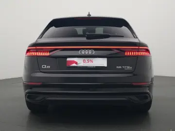 Q8 S line LEDER KAM NAVI VIRT CARPLAY SHZ PDC