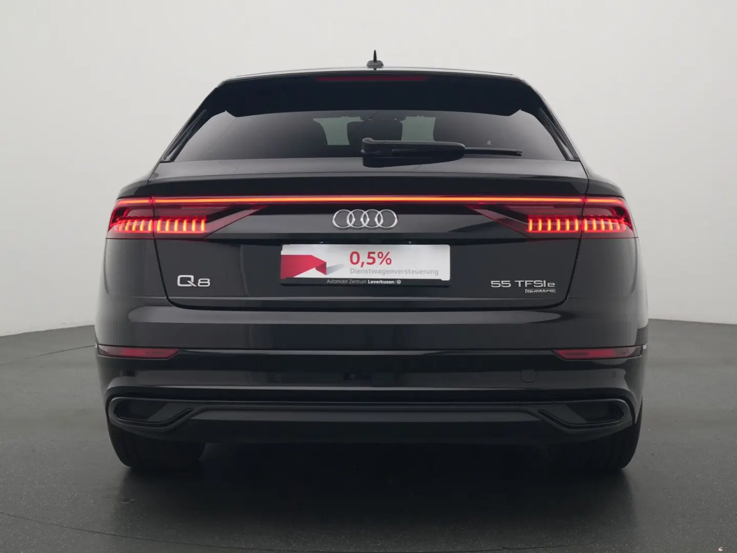 Q8 S line LEDER KAM NAVI VIRT CARPLAY SHZ PDC
