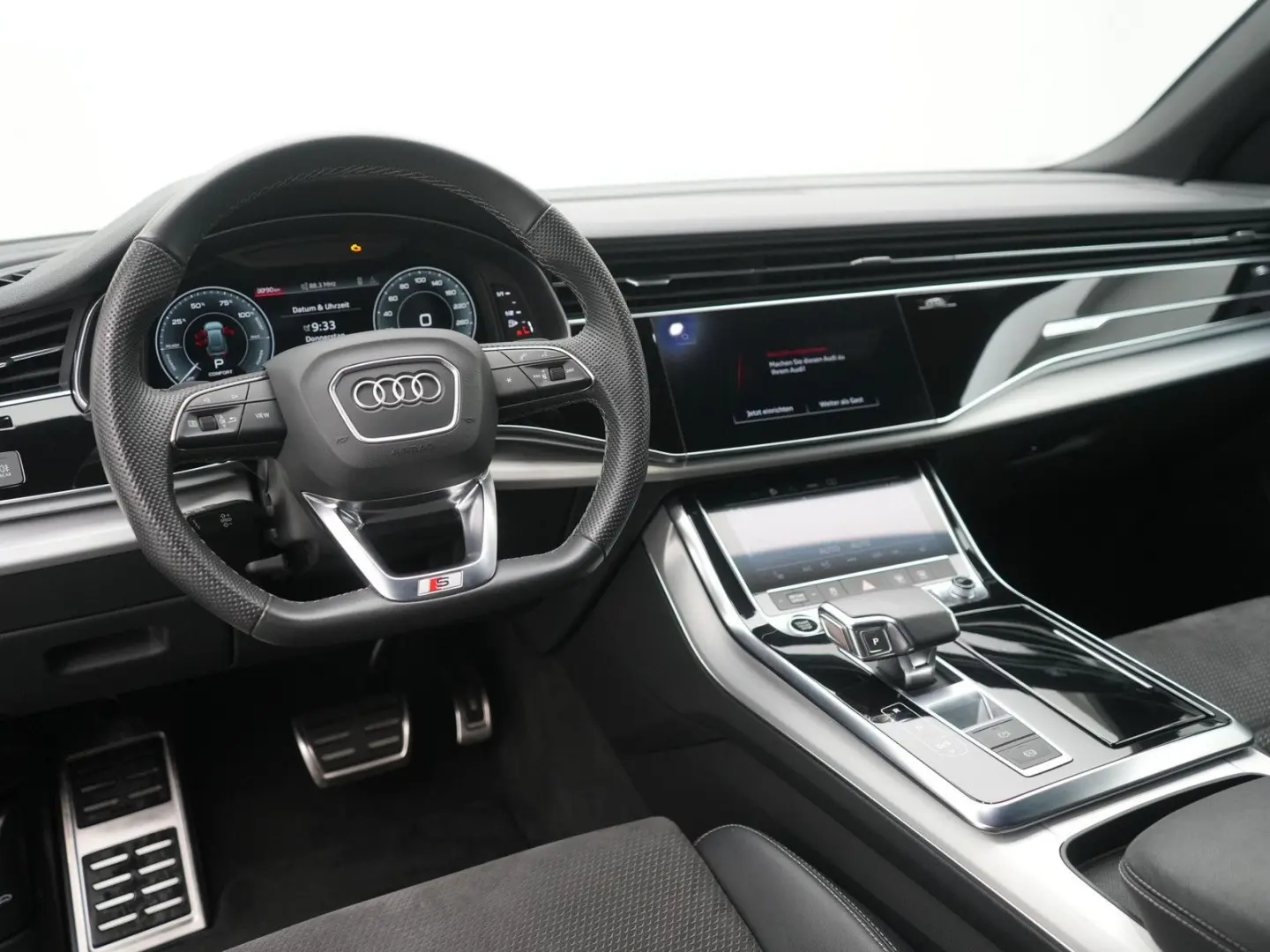 Q8 S line LEDER KAM NAVI VIRT CARPLAY SHZ PDC