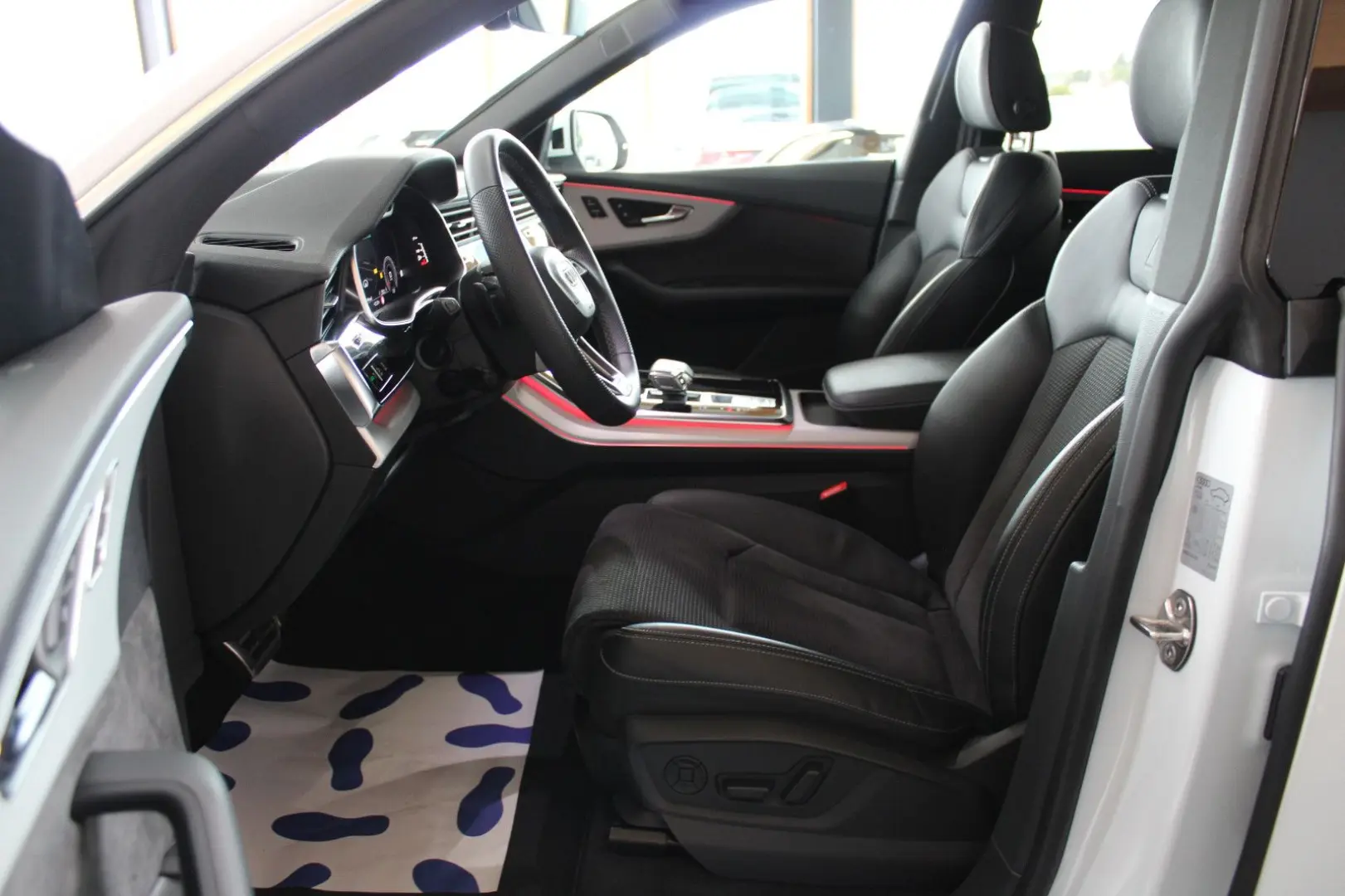 Q8 50 TDI S tronic quattro S line sport