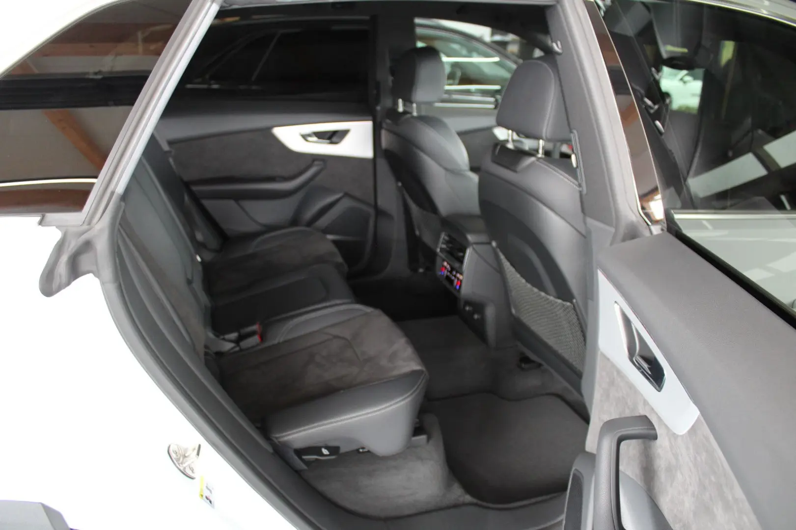 Q8 50 TDI S tronic quattro S line sport