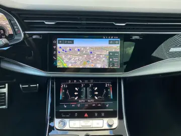 Q8 55TFSI quattro S tronic Matrix B&O Pano CAM