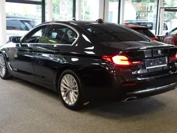 520i Lim. Luxury Line+H/K+STHZ+Memory+Laser+HUD+