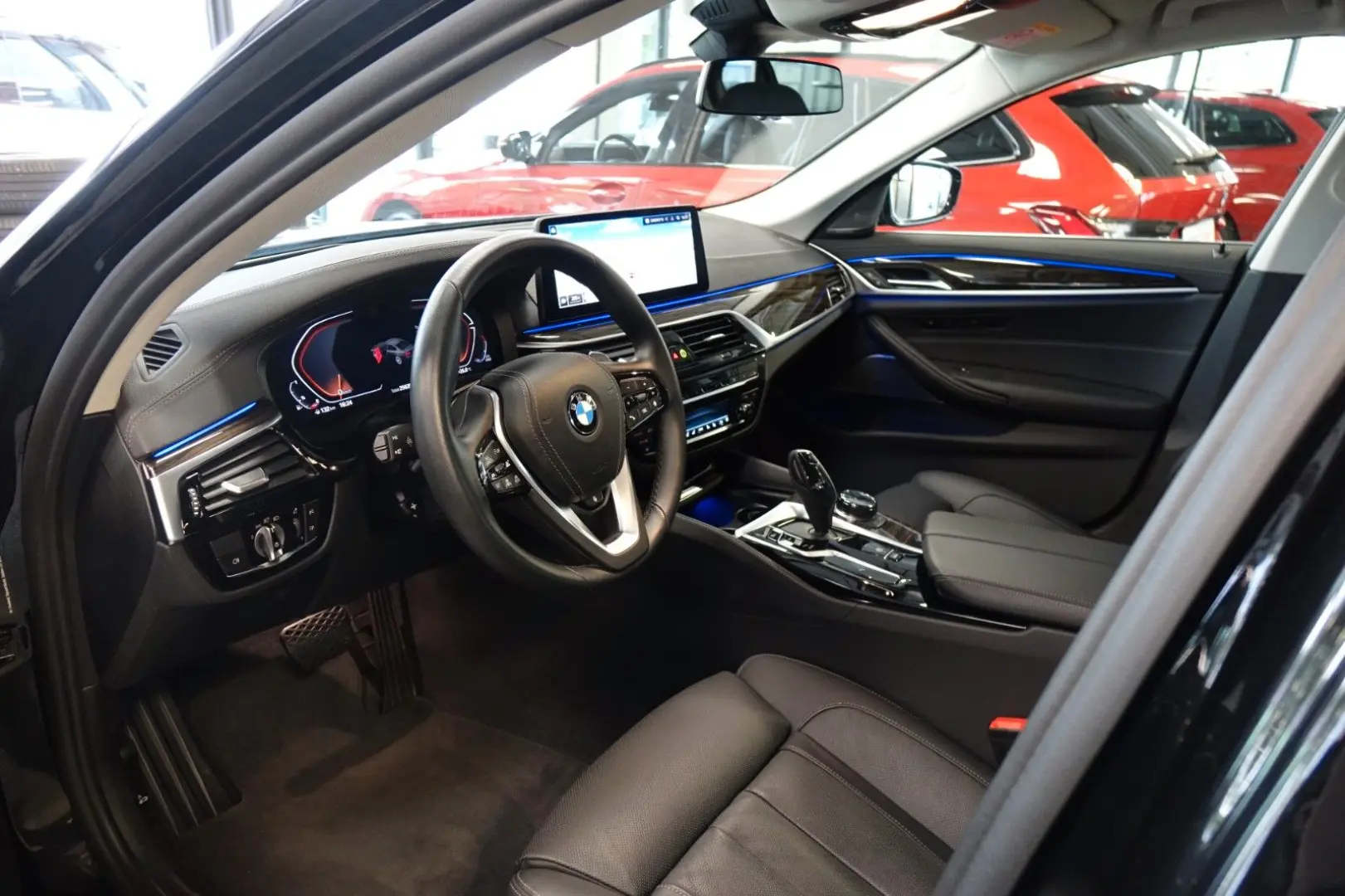 520i Lim. Luxury Line+H/K+STHZ+Memory+Laser+HUD+