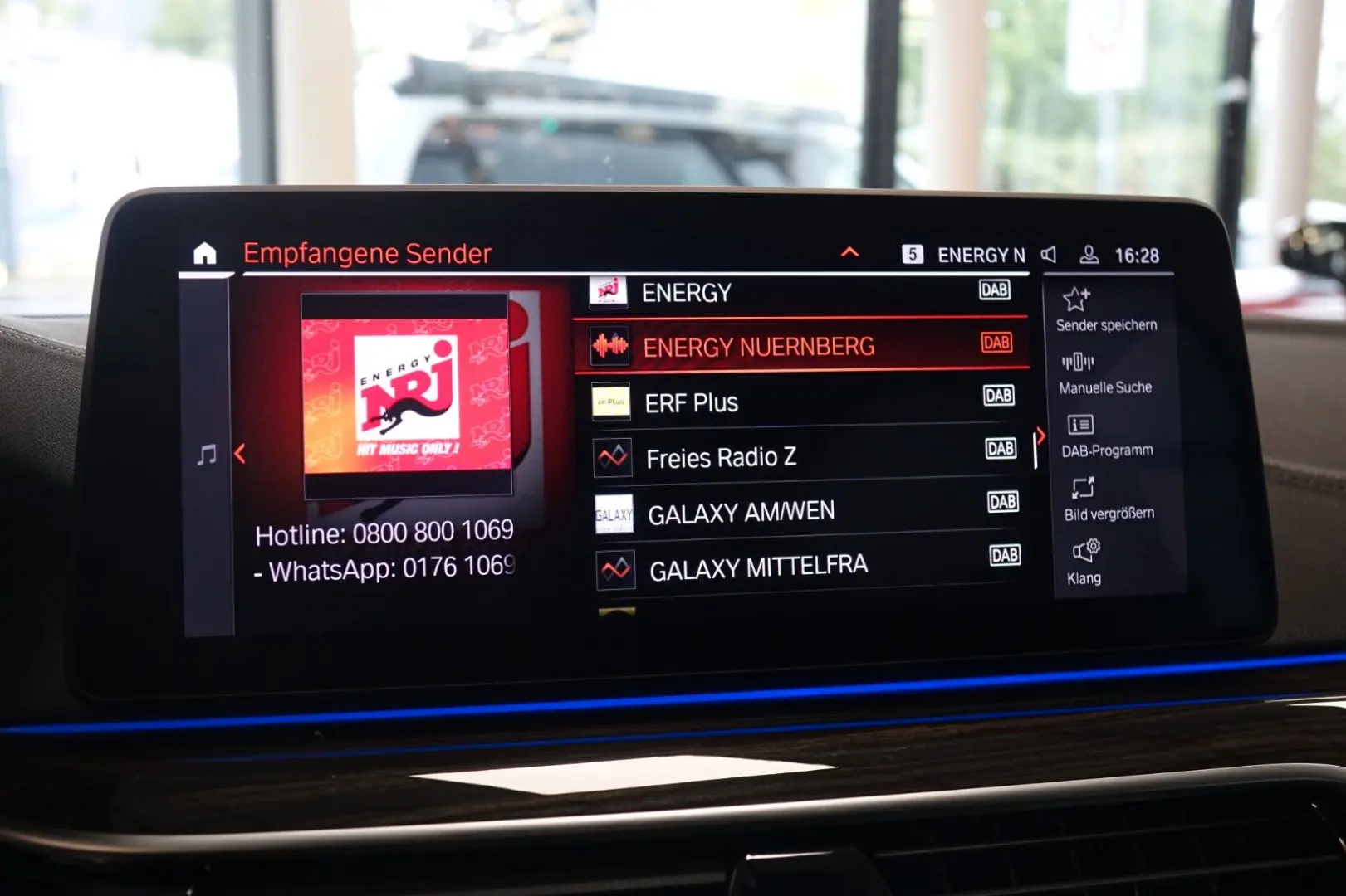 520i Lim. Luxury Line+H/K+STHZ+Memory+Laser+HUD+