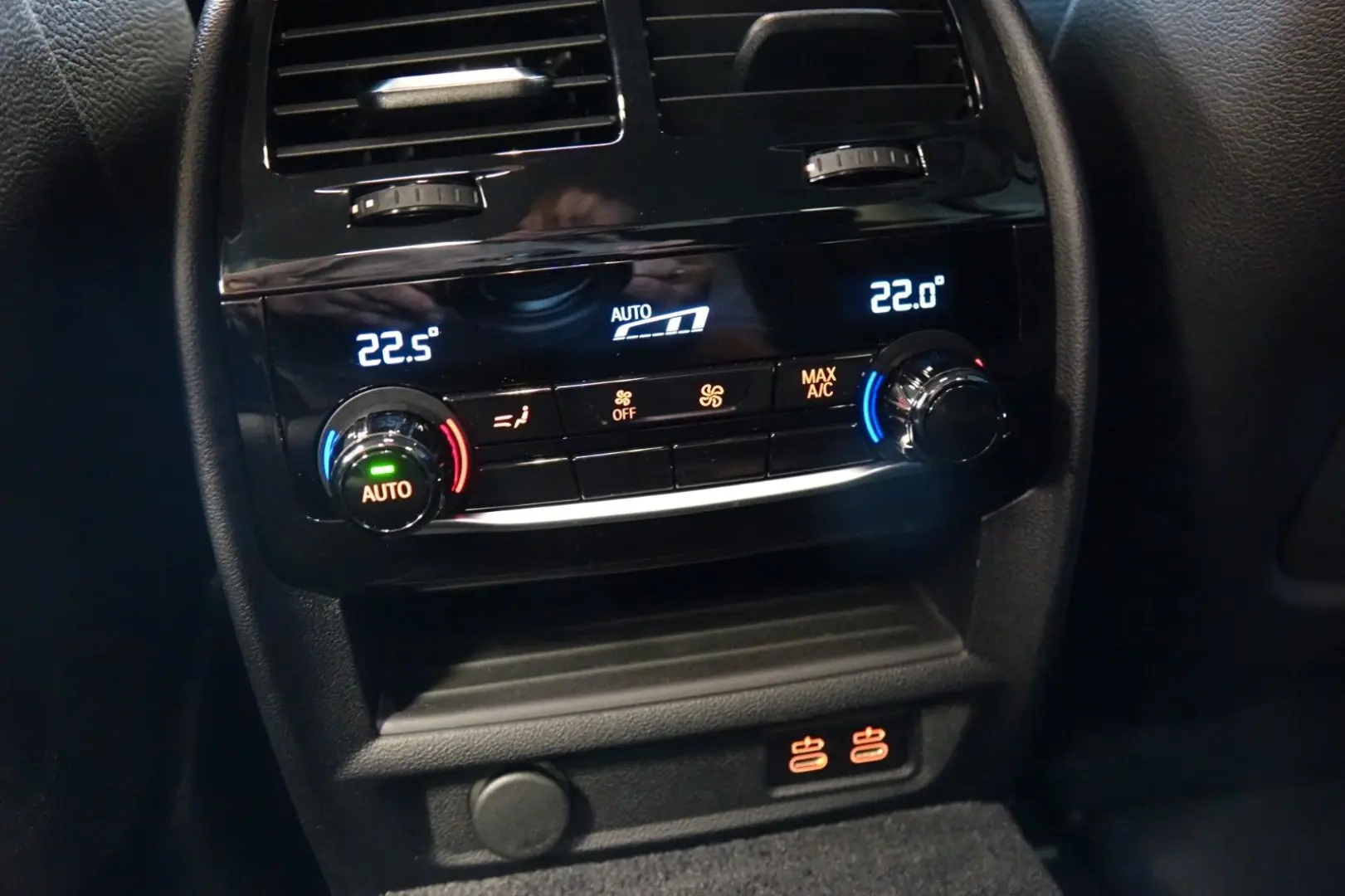 520i Lim. Luxury Line+H/K+STHZ+Memory+Laser+HUD+