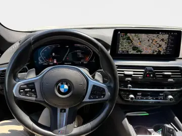 520d Aut. M Sport Adapt. LED+ACC+Pano+Business