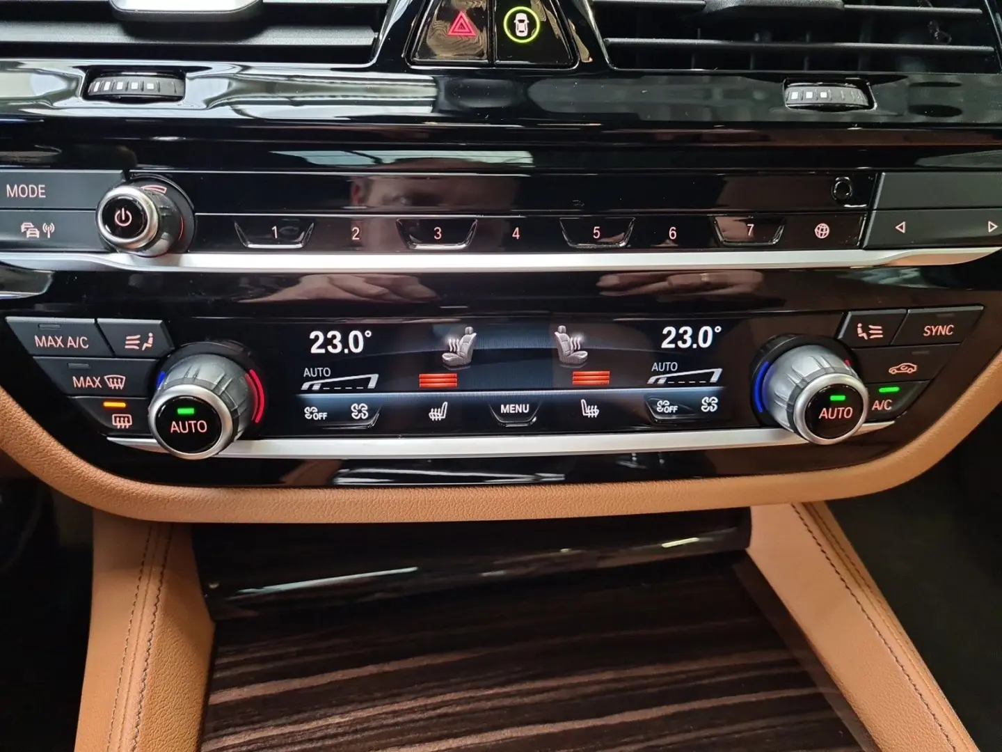 530i xDrive Limousine M-Sport Head-Up AHK Laser 