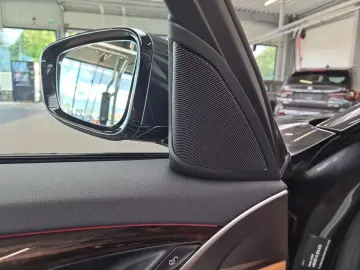 530i xDrive Limousine M-Sport Head-Up AHK Laser 