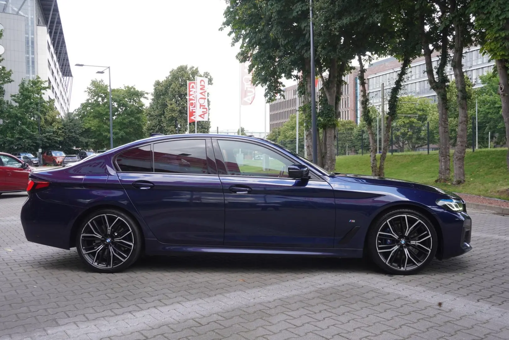520d M Sport Aut. Laser Navi Kamera HUD