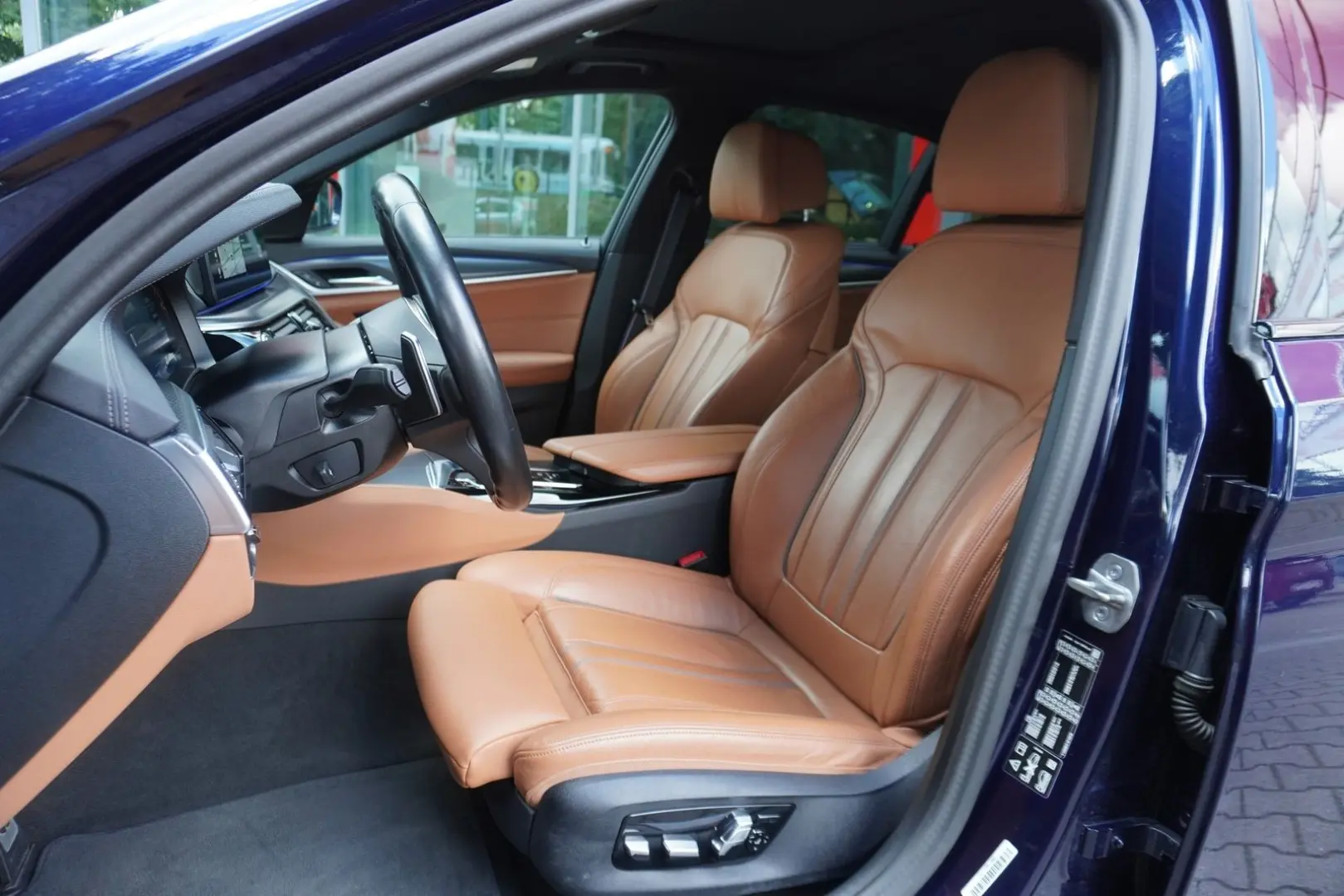 520d M Sport Aut. Laser Navi Kamera HUD