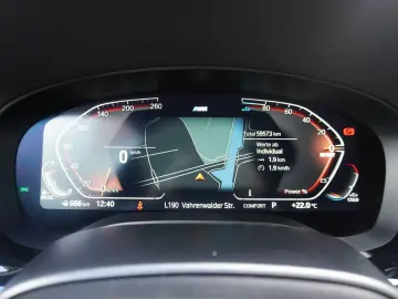 520d M Sport Aut. Laser Navi Kamera HUD