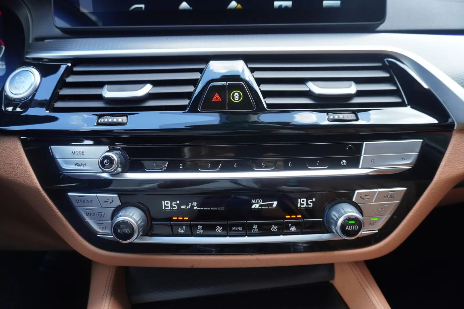 520d M Sport Aut. Laser Navi Kamera HUD