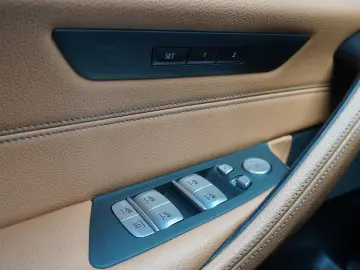 520d M Sport Aut. Laser Navi Kamera HUD