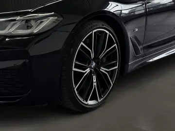 530dLim.*M Sport*Laser*Navi*ACC*360*AHK*HUD*HiFi