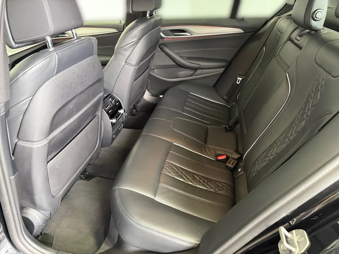 530dLim.*M Sport*Laser*Navi*ACC*360*AHK*HUD*HiFi