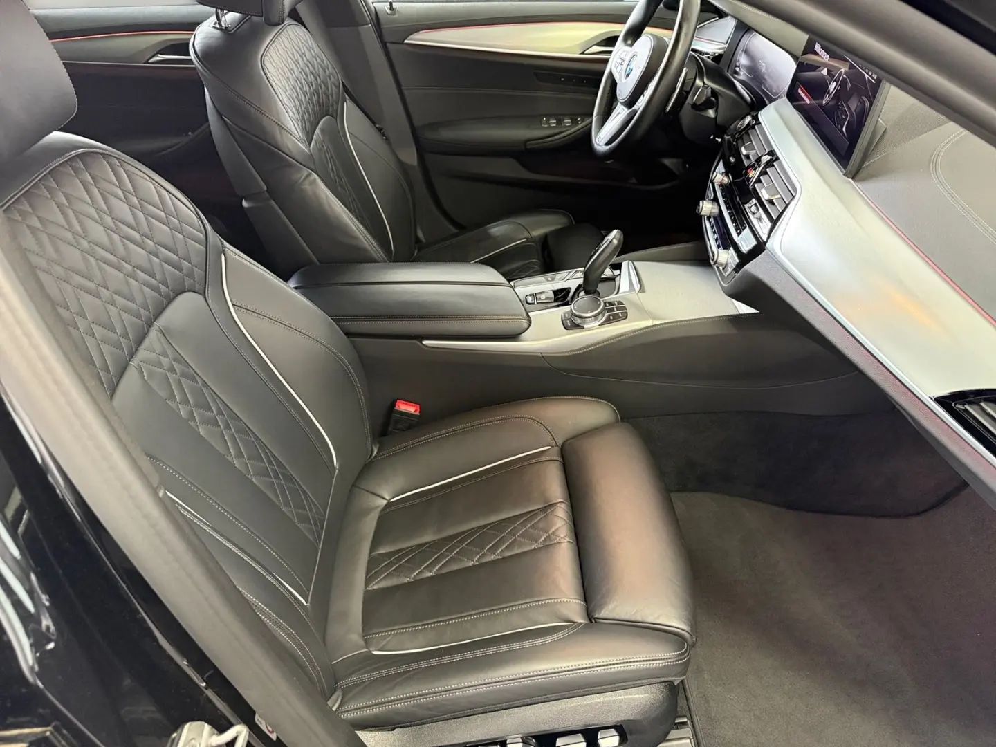 530dLim.*M Sport*Laser*Navi*ACC*360*AHK*HUD*HiFi