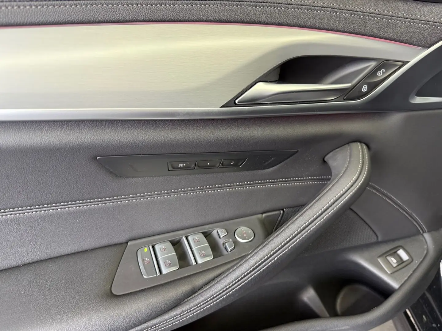530dLim.*M Sport*Laser*Navi*ACC*360*AHK*HUD*HiFi