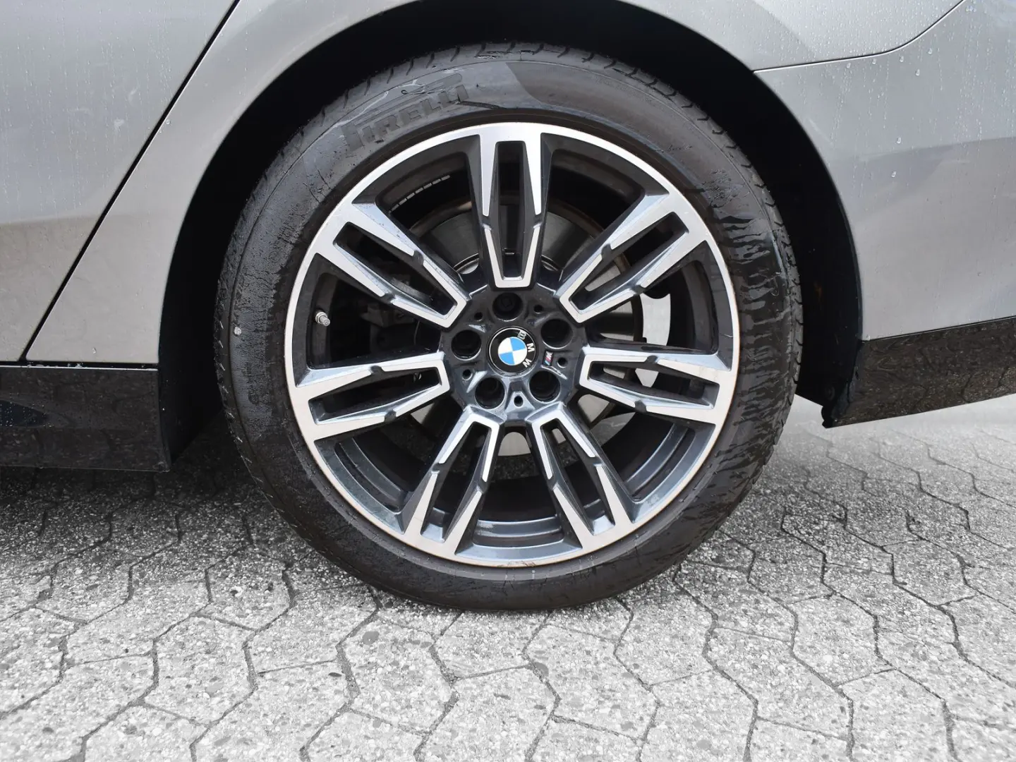 520i Limousine M Sportpaket HK HiFi DAB LED