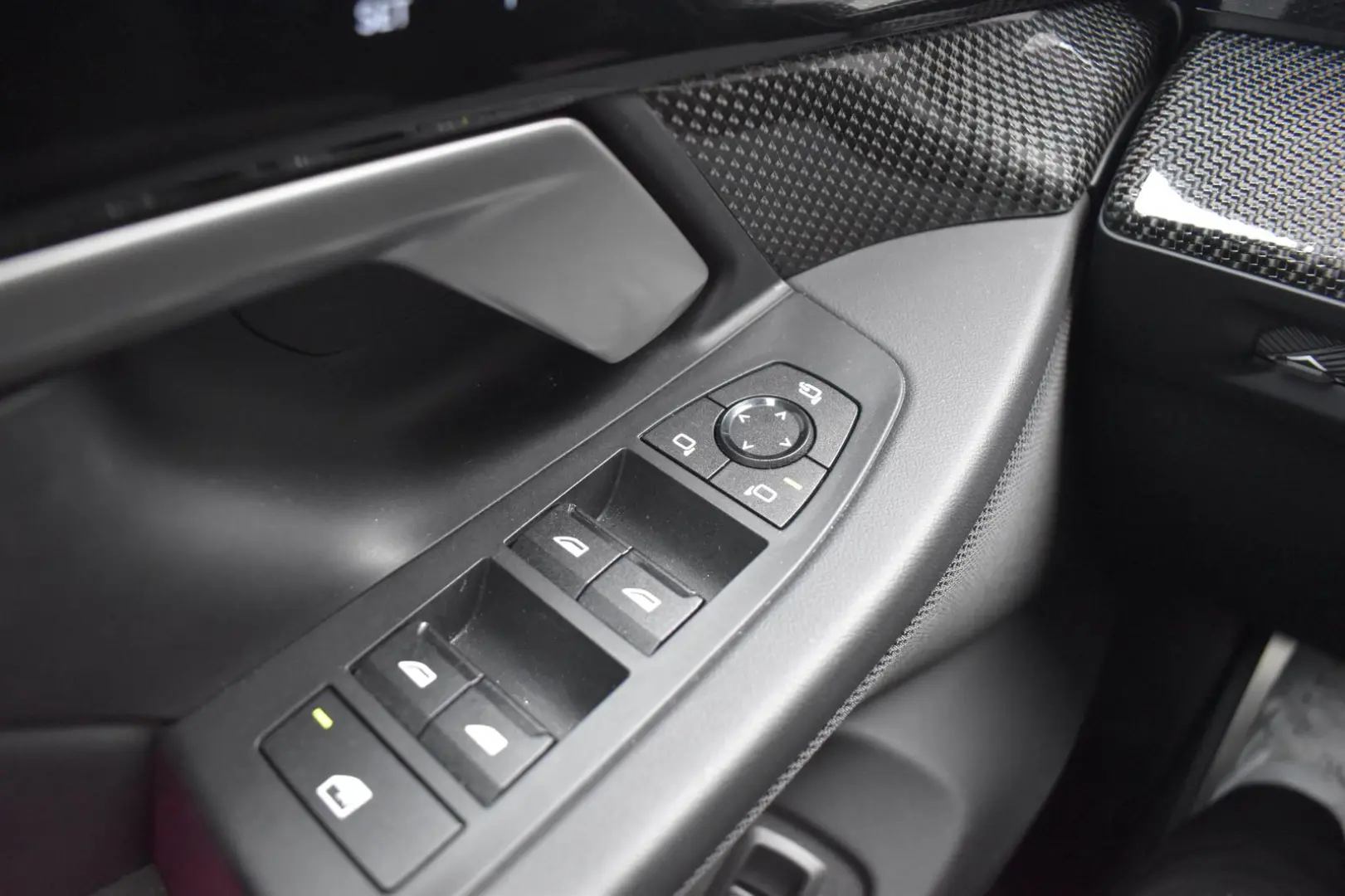 520i Limousine M Sportpaket HK HiFi DAB LED