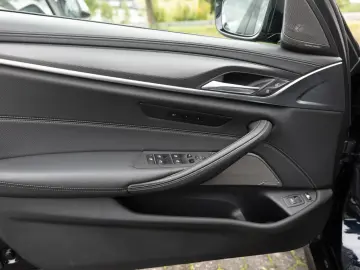 545e xDrive M-Sport FACEL. HUD 360° LASER LED